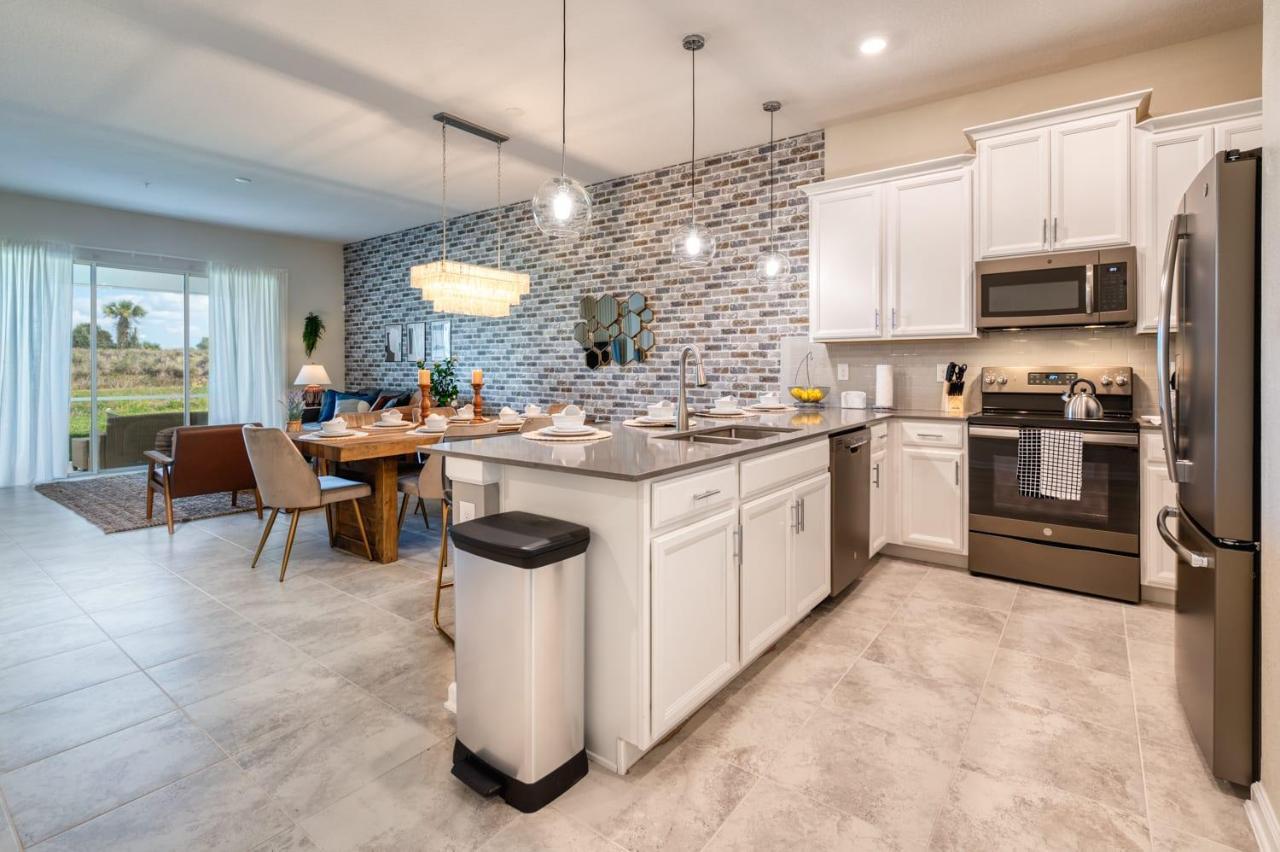Modern Condo With Themed Bedroom Near Disney Orlando Eksteriør bilde